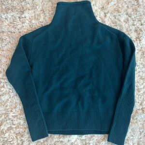 Aritiza Wilfred green turtle neck sweater